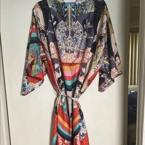 KIMONO STYLE ROBE WITH BELT NWOT